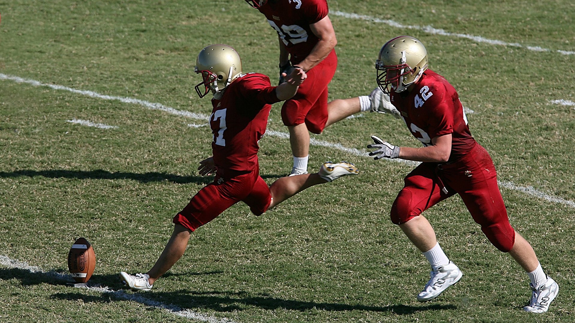 足球AI技术应用，足球教学智能的app