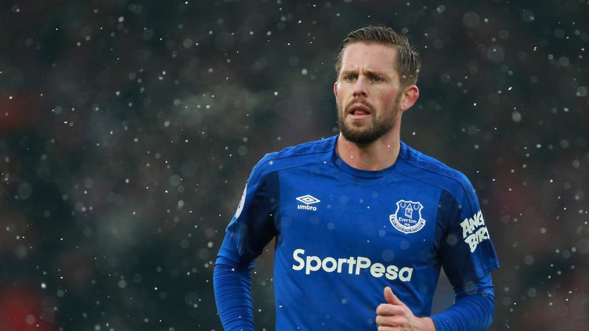 世界拳击职业赛上海站年轻拳手强势KO对手，捍卫金腰带归来，拳击2020世界拳王比赛大全